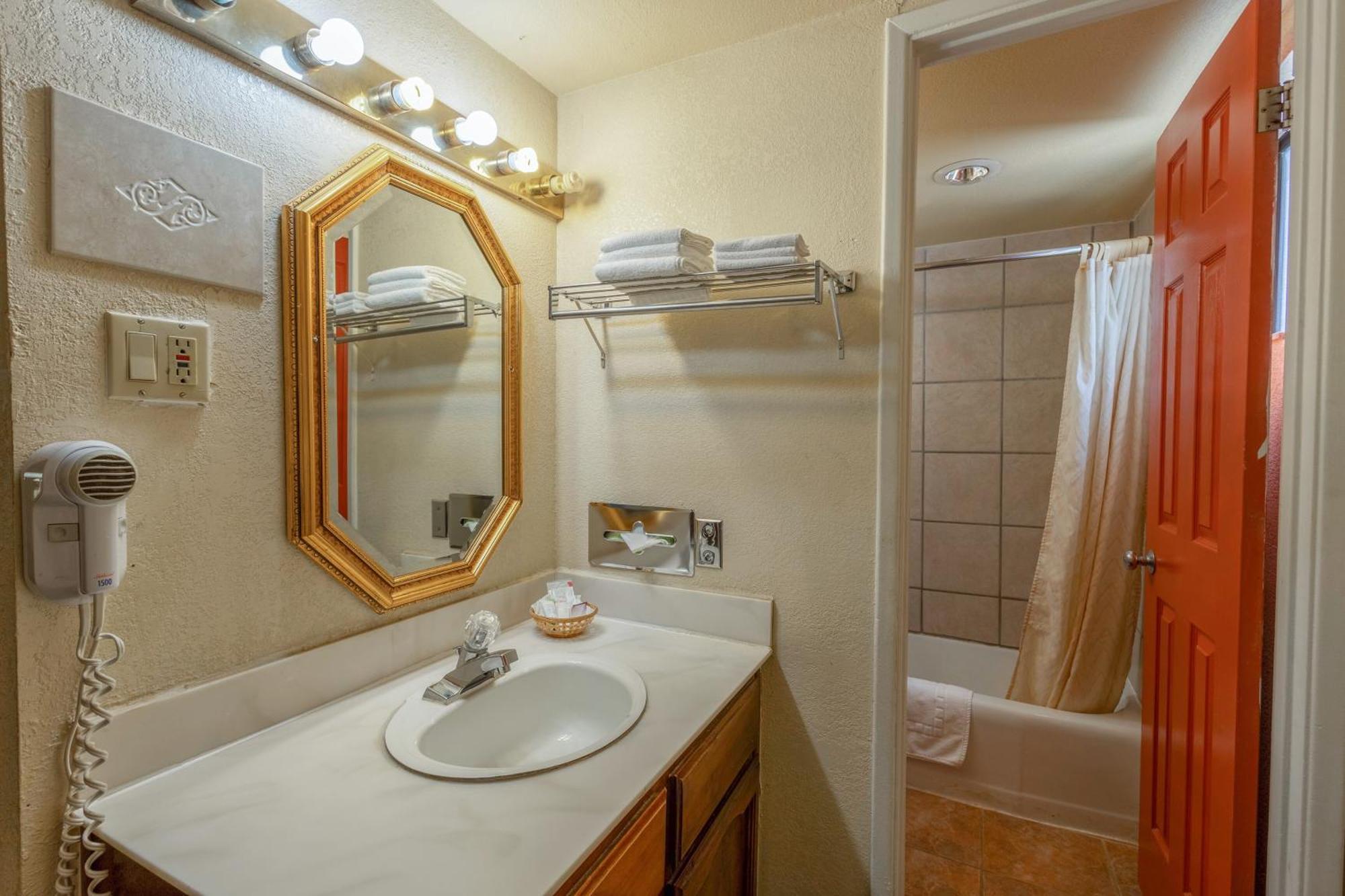 Royal By Belvilla I-40 2* Gallup