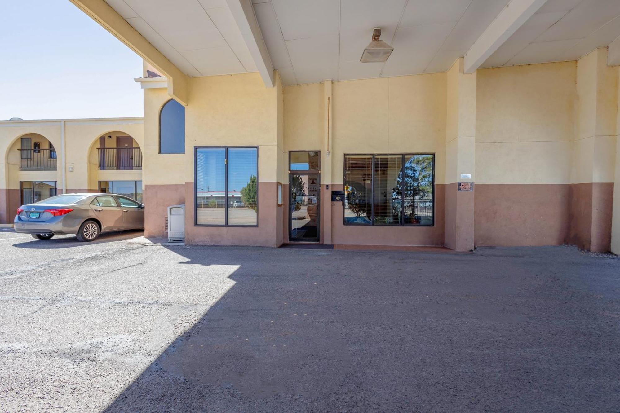Royal By Belvilla I-40 Motel 2*