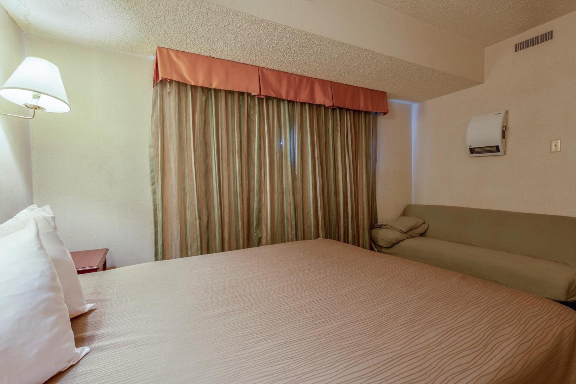 Royal By Belvilla I-40 2*