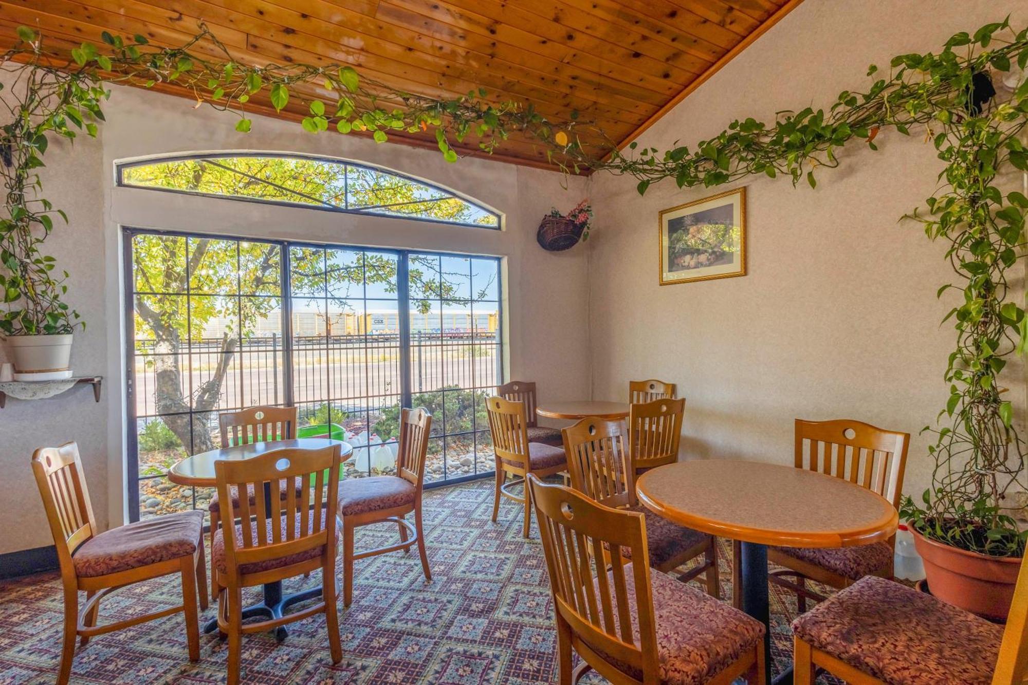 Royal By Belvilla I-40 Gallup