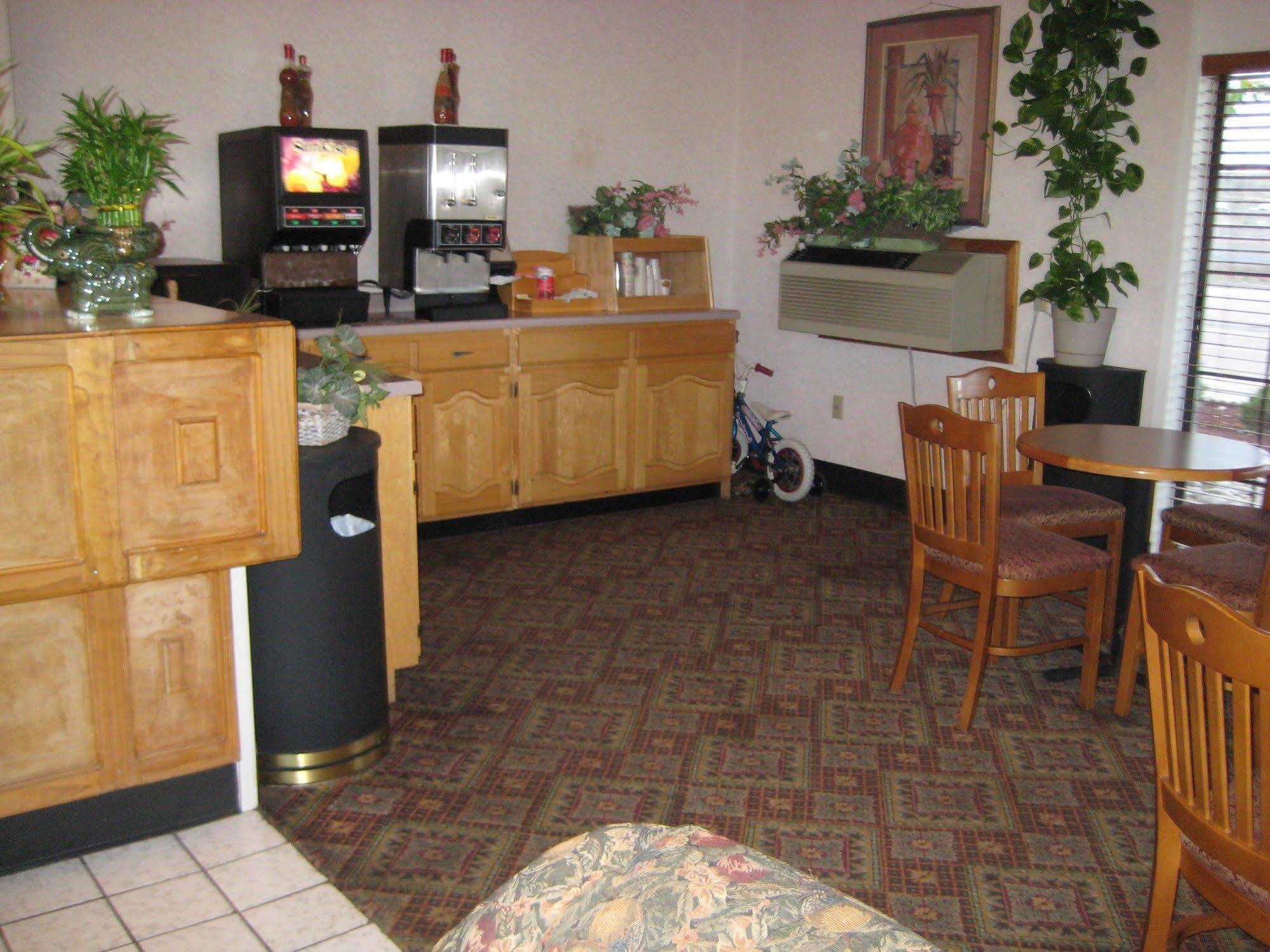 Motel Royal By Belvilla I-40 2*