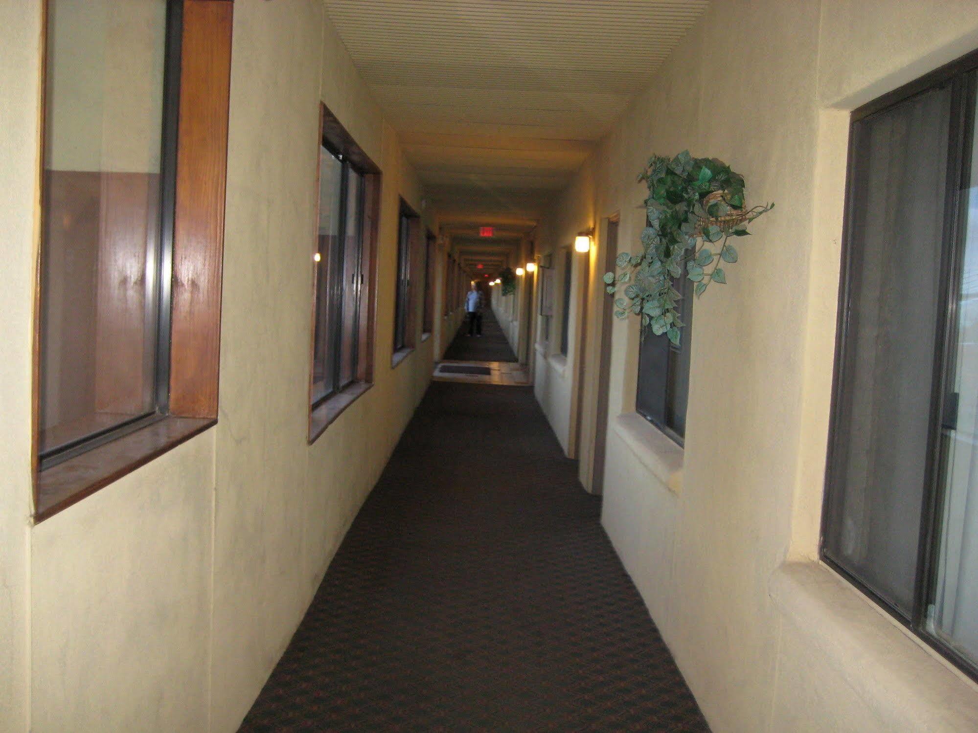 Royal By Belvilla I-40 Gallup
